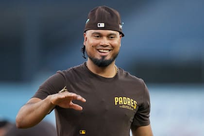 Luis Arráez será el primera base titular de los Padres en la siguiente temporada, según lo confirmó el mánager Mike Shildt