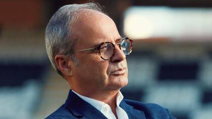 Luis Campos, director deportivo de PSG, manifestó su deseo de que Lionel Messi extienda su vínculo con el club