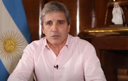 Luis Caputo habló sobre la situación económica