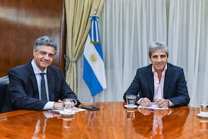 Luis Caputo y Jorge Macri, durante la reunión en el Palacio de Hacienda