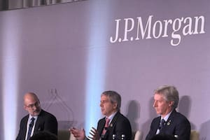 Qué pasará con el dólar, la inflación y la actividad según uno de los mayores bancos del mundo