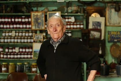 Luis, el hijo del fundador, y una leyenda frente a Yiyo, el xeneize