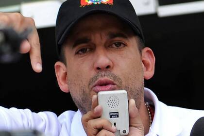 Luis Fernando Camacho emergió como una alternativa a la oposición que representa Carlos Mesa.