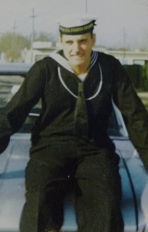Luis Ferraro, a sus 18 años, cuando acababa de ingresar en la Armada para hacer su servicio militar obligatorio
