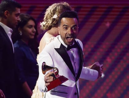 Luis Fonsi, al recibir uno de los cuatro galardrones