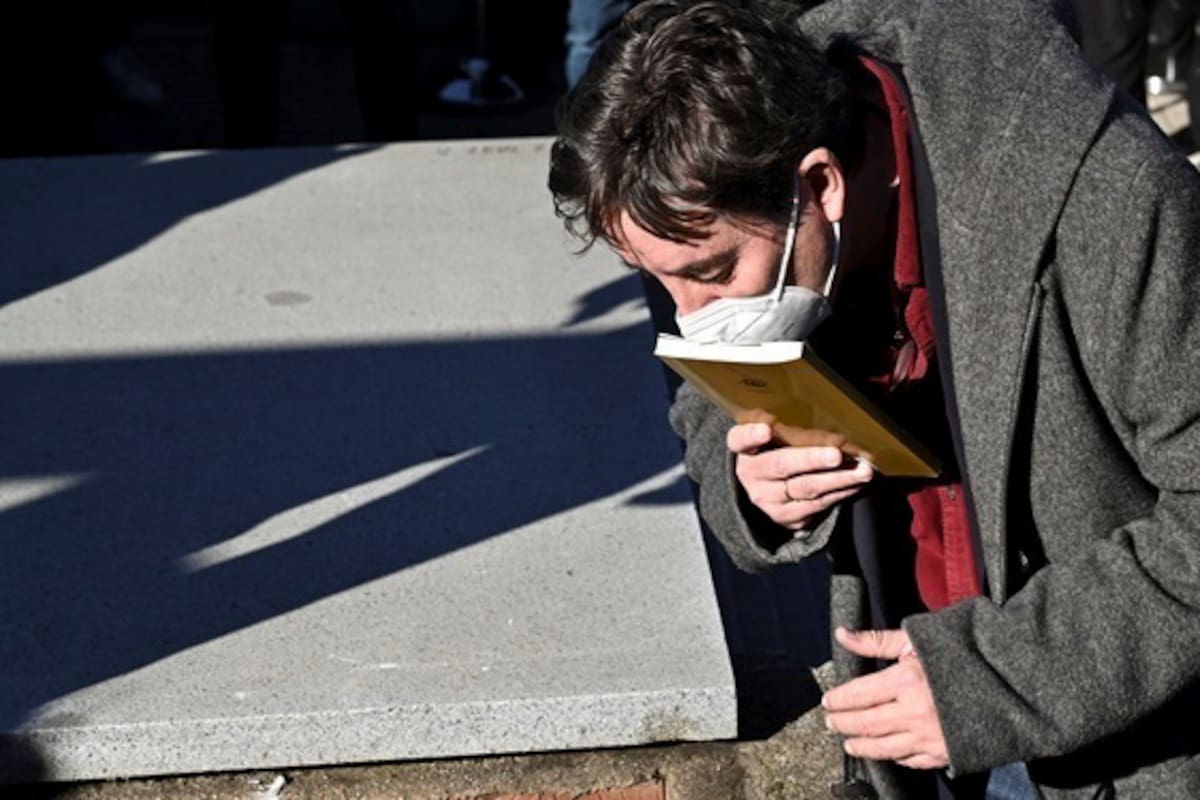 Luis García Montero en la despedida a Almudena Grandes
