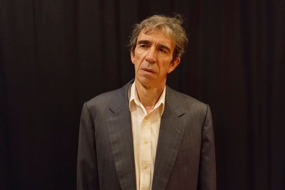 Luis Gianneo hace Julius