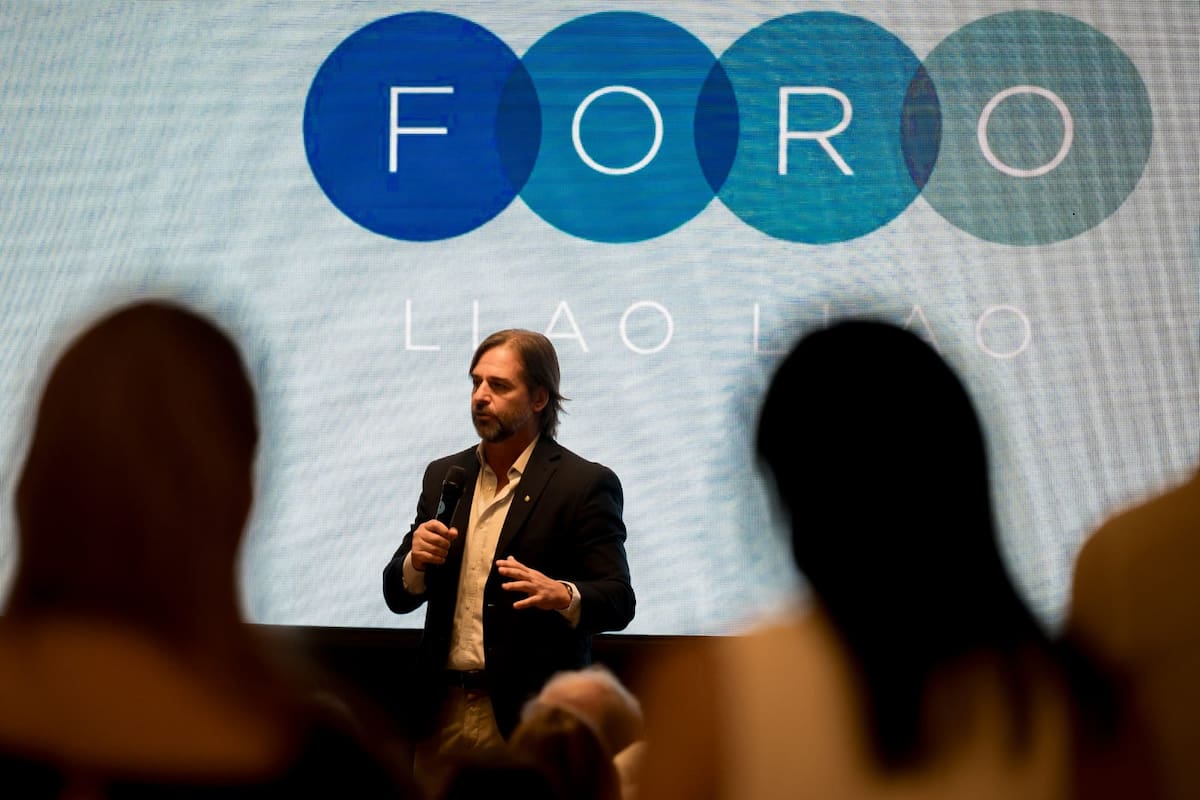 Luis Lacalle Pou, presidente de Uruguay, en el foro Llao Llao