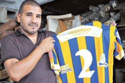 Luis Orquera, una leyenda de Central Ballester