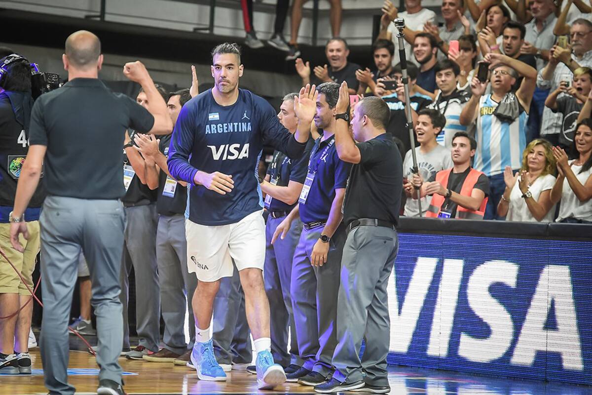 Luis Scola, el emblema y capitán argentino