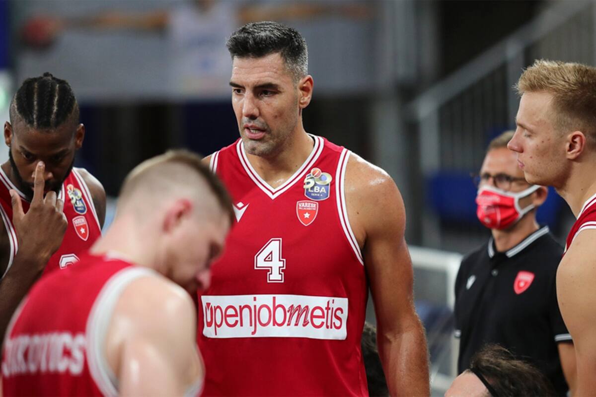 Luis Scola, goleador en el triunfo de Varese en la Supercopa de Italia