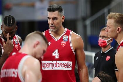 Luis Scola, goleador en el triunfo de Varese en la Supercopa de Italia