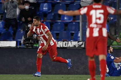 Luis Suárez con un doblete fue el héroe en el triunfo de Atlético de Madrid sobre Getafe por la Liga de España