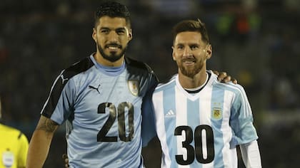 Luis Suárez y Lionel Messi promovieron la candidatura