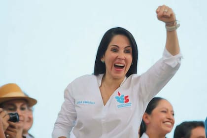 Luisa González, la elegida por Rafael Correa para competir en las elecciones de Ecuador