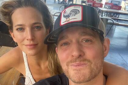 Luisana Lopilato protagonizó un curioso momento junto a Michael Bublé en una pizzería céntrica