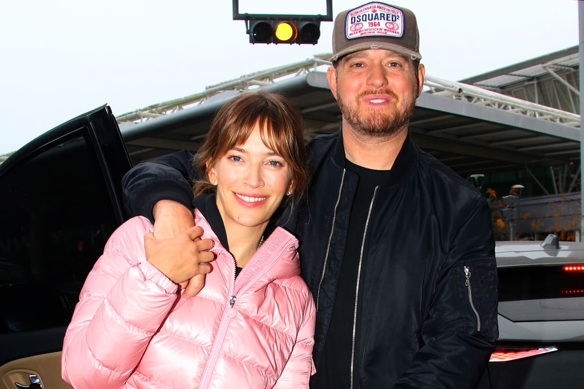Luisana Lopilato y Michael Bublé, en Ezeiza llegando a Argentina