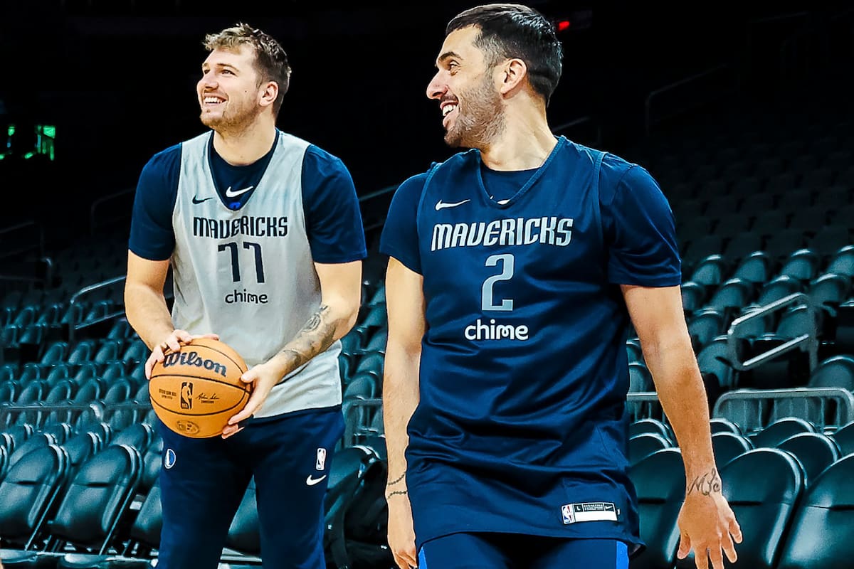Luka Doncic, el más ovacionado en la presentación del plantel de Dallas Mavericks al público, y Facundo Campazzo, aplaudido pero... ausente.