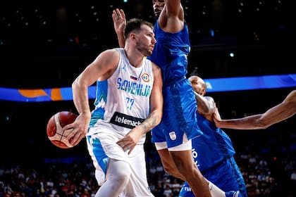 Luka Doncic es uno de los jugadores con mejor rendimiento en lo que va de la Copa del Mundo