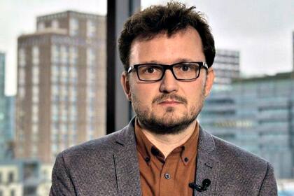 Lukasz Krupski filtró información confidencial de Tesla