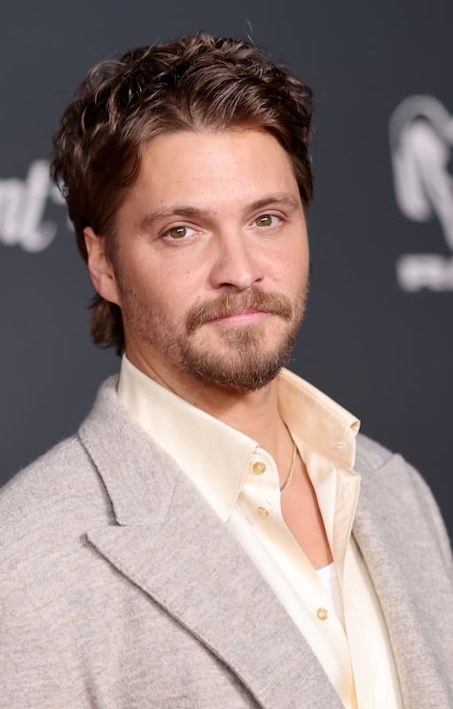 Luke Grimes, en la presentación de la serie Marshals, en Los Ángeles, realizada a fines de febrero