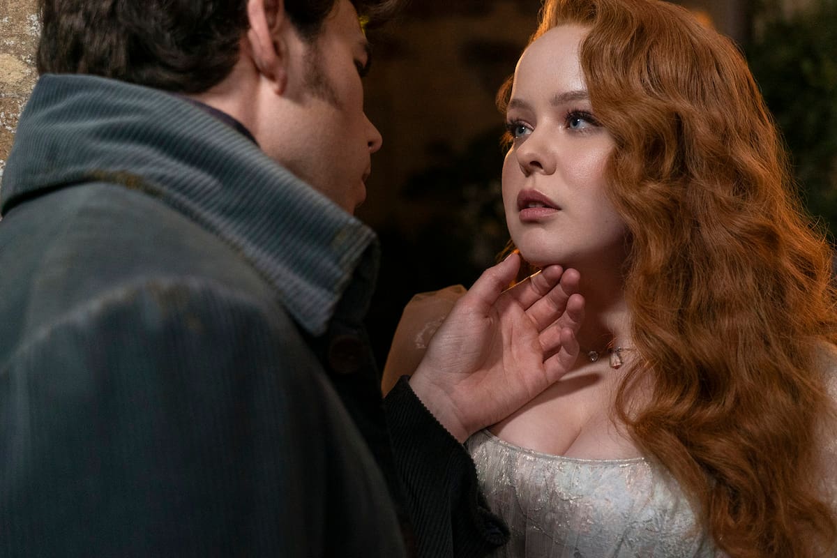 Luke Newton y Nicola Coughlan, los protagonistas de la romántica nueva temporada de Bridgerton