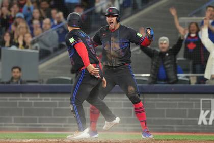 Lukes conecta hit decisivo en el 8vo, Ramírez se lesiona y Azulejos se imponen 5-3 a Guardianes