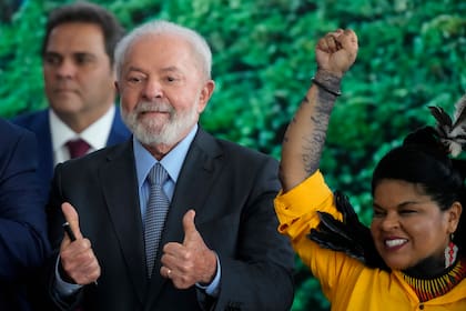 Lula busca retomar la presencia de Brasil en las cumbres internacionales