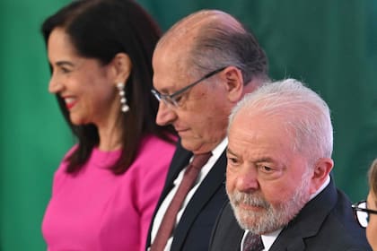 Lula da Silva, junto a Geraldo Alckmin y la esposa del vicepresidente brasileño, Maria Lucia Ribeiro