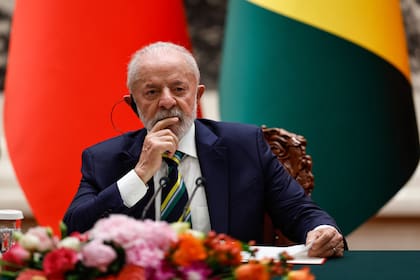 Lula dice que instará a Putin a "ir a Estambul y negociar" con Zelenskyy