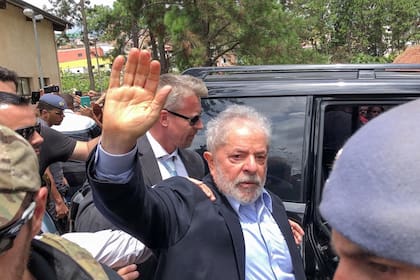 Lula, durante la salida para un funeral, en marzo pasado