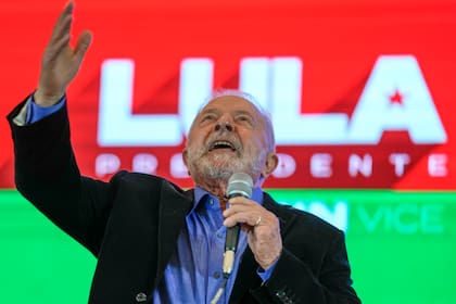 Lula, durante un acto de campaña con deportistas