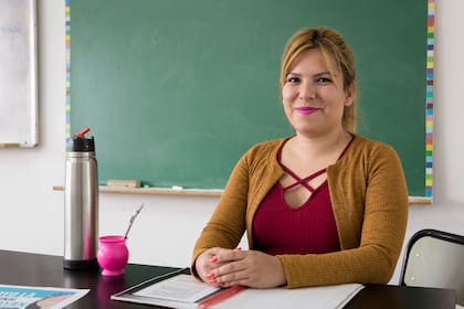 Luli (32) es docente de técnicas de trabajo intelectual, salud y proyectos de formación ocupacional