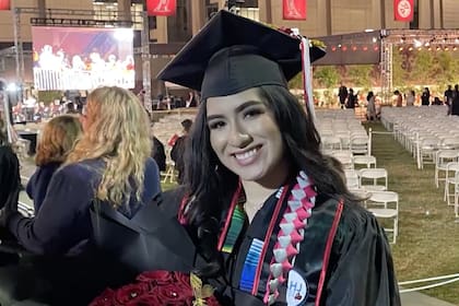 Lupita destacó el apoyo constante de su familia para poder sostener sus estudios