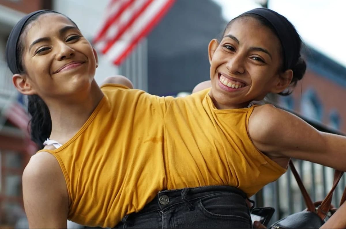 Lupita y Carmen nacieron en México, pero desde pequeñas viven en Estados Unidos (Foto: Instagram @carmenandrade_2000)