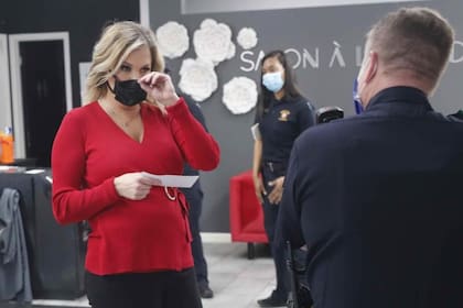 Luther fue condenada a siete días de prisión por haber violado la cuarentena