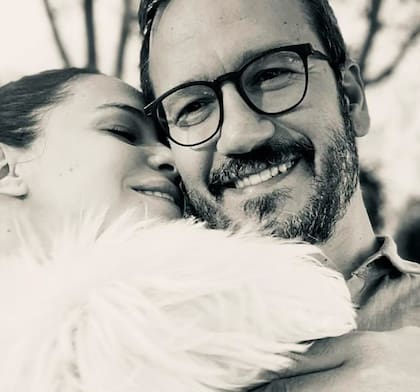 Luz Cipriota y David Serrano, su pareja