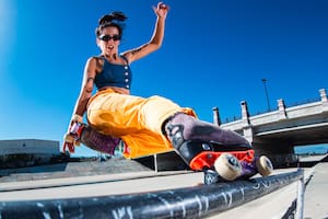 Quién es la argentina pionera del deporte urbano que lideran las mujeres en la Argentina y que combina patinaje con skate