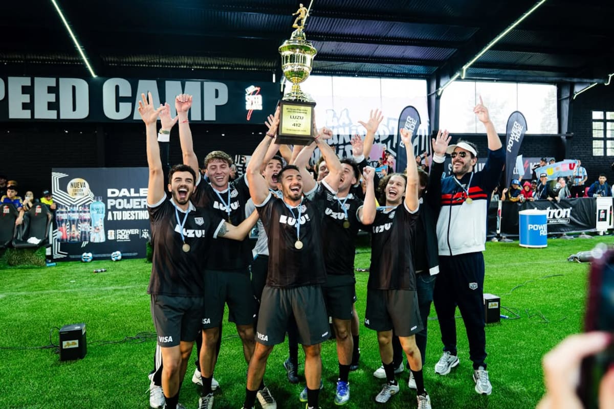 Luzu TV, el equipo liderado por Occhiato, se quedó con el triunfo en un partido de fútbol cinco que fue visto por más de un millón de personas