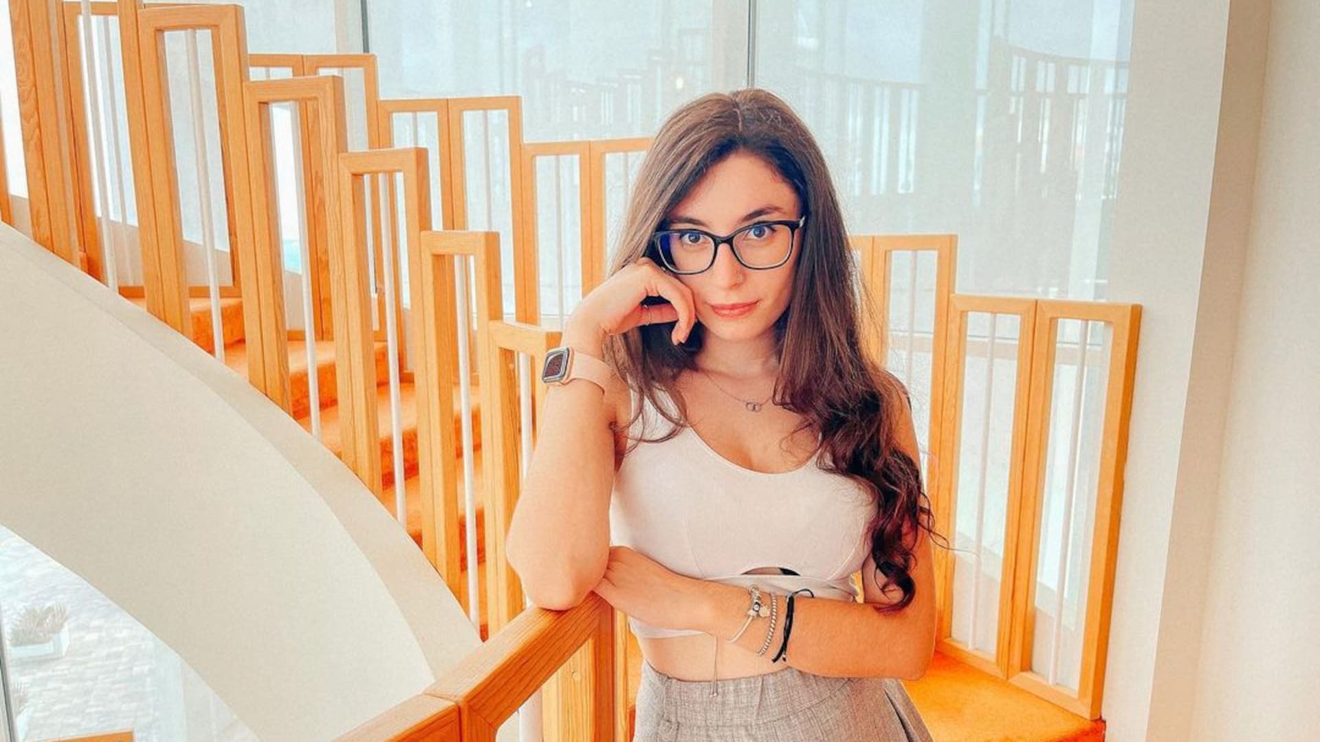 Lyna Vallejos tiene 29 años, vive en Palma de Mallorca y la mayoría de sus seguidores son niños y adolescentes