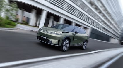Lynk & Co 08
