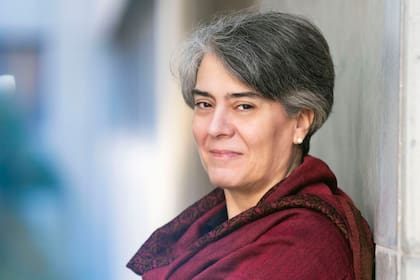 La española Matilde Asensi imaginó en "Sakura", su última novela, un destino posible para la obra de arte nunca más vista desde la muerte del japonés Ryoei Saito que pagó por ella 82 millones de dólares.