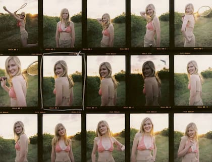 Coppola recuerda el impacto que le generó la lectura de la novela de Jeffrey Eugenides. “No sabía que quería ser directora hasta que leí Las vírgenes suicidas.” Kirsten Dunst protagonizó el film.