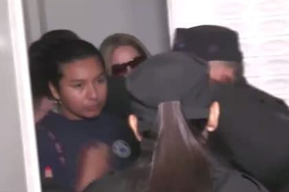 Macarena Peña después de declarar ante la jueza Pozzer Penzo