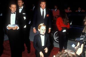 Cinco celebridades de Hollywood que “ocultaron” a sus problemáticos familiares, de Macaulay Culkin a Julia Roberts