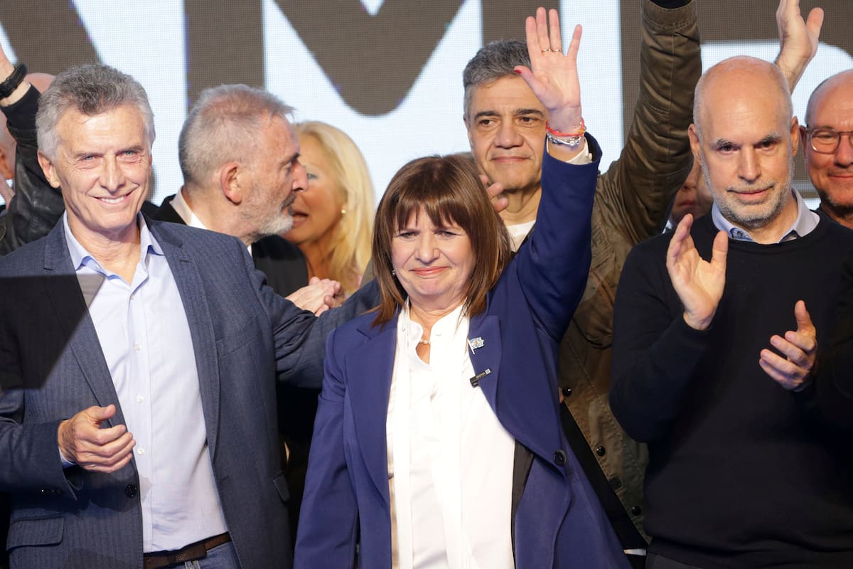 Macri, Bullrich y Larreta, en el búnker de Juntos por el Cambio