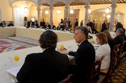 Macri compartió un desayuno con los representantes de las principales empresas españolas