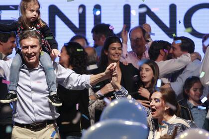 Macri en pleno festejo durante la noche de las elecciones del 25 de octubre pasado