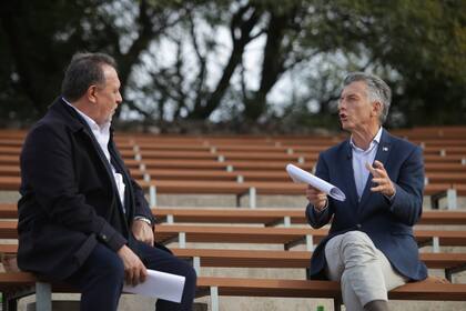 Macri estará en un almuerzo de la Bolsa de Comercio; lo acompañará Gustavo Santos.