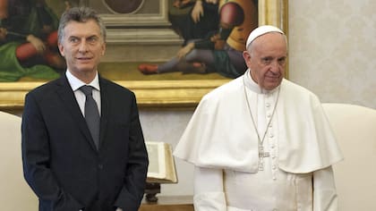 Miradas desencontradas durante la foto oficial